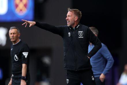 Graham Potter on the sidelines