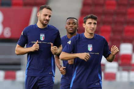 Andrea Cambiaso and Federico Gatti with the Italian national team