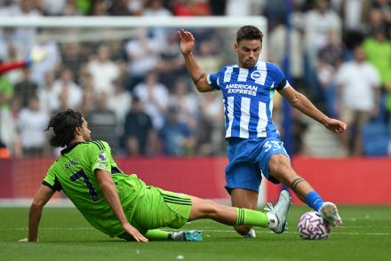Matt O'Riley in action for Brighton