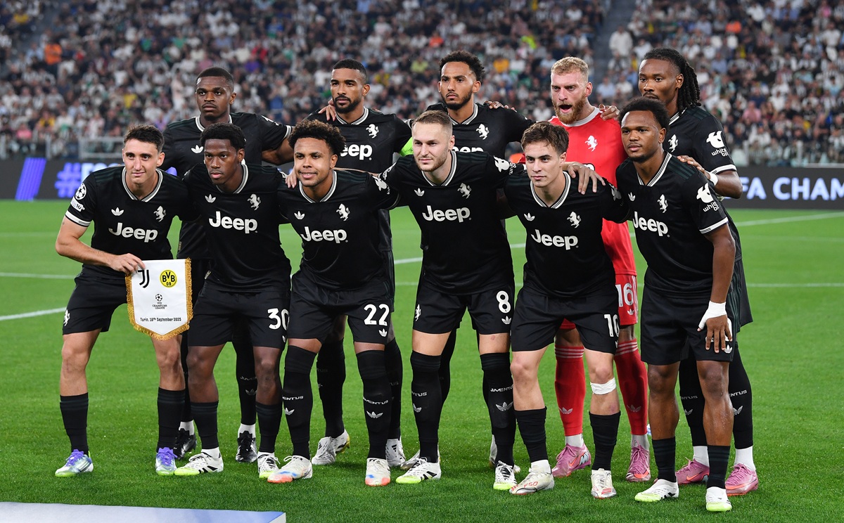 Juventus salvage late draw in 4-4 thriller against Dortmund