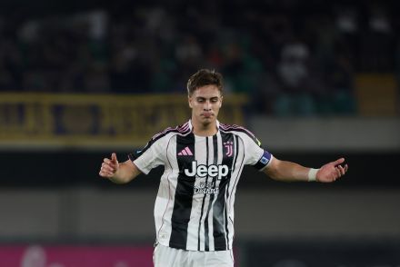 Kenan Yildiz in action for Juventus