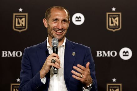 Giorgio Chiellini speaking