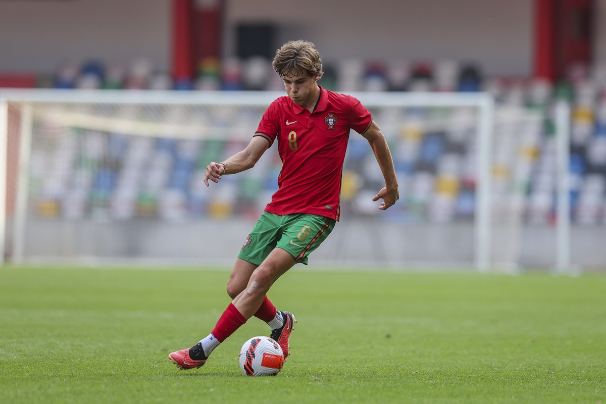 Report – Juventus tracking 20-year-old Portuguese star