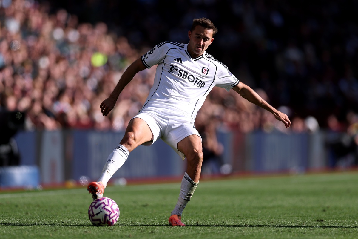 Fulham wing-back lands on Juve’s three-man January shortlist
