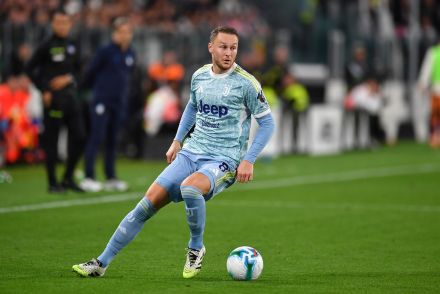 Teun Koopmeiners in action for Juventus