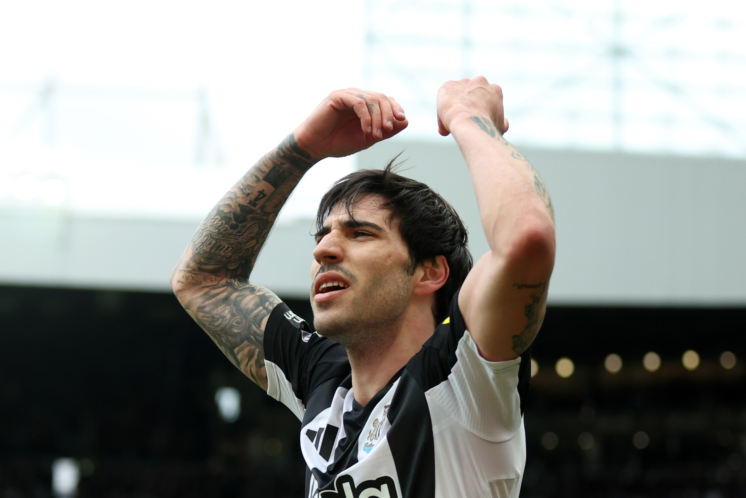 پجانيچ از انتقال تونالي به يوونتوس حمايت مي‌کند