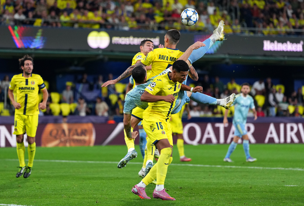 Gatti disappointed despite astonishing goal: “These were three crucial points”