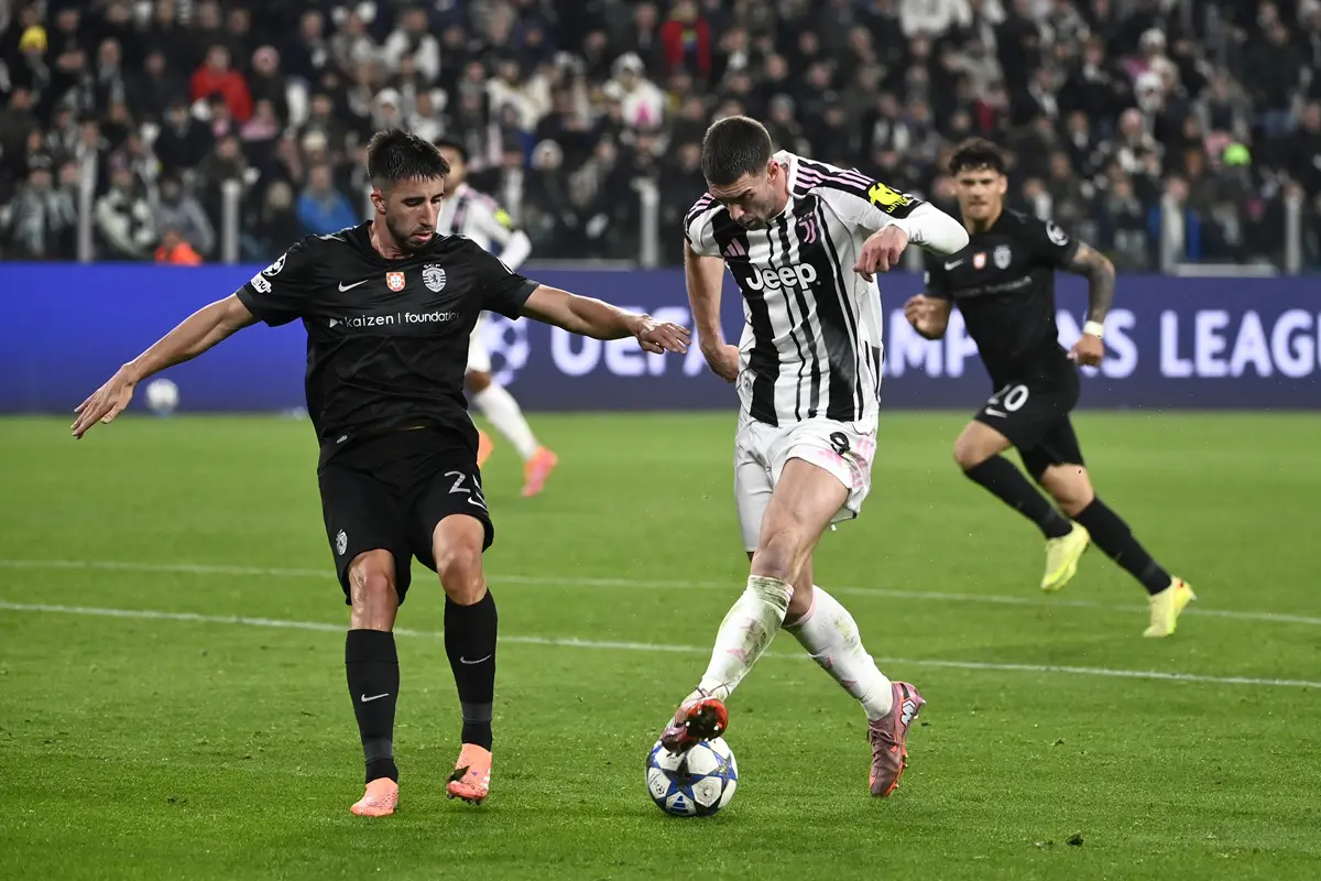 دوسان ولاهوویچ در حال بازی برای یوونتوس