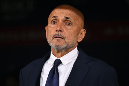 Luciano Spalletti on the sidelines