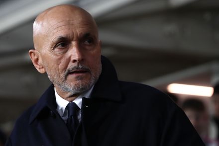 Luciano Spalletti looking on