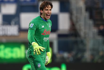 Marco Carnesecchi in action