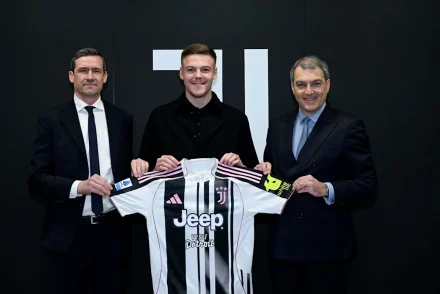 Emil Holm with Juventus officials Damien Comolli and Marco Ottolini