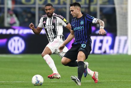 Gleison Bremer in action against Inter