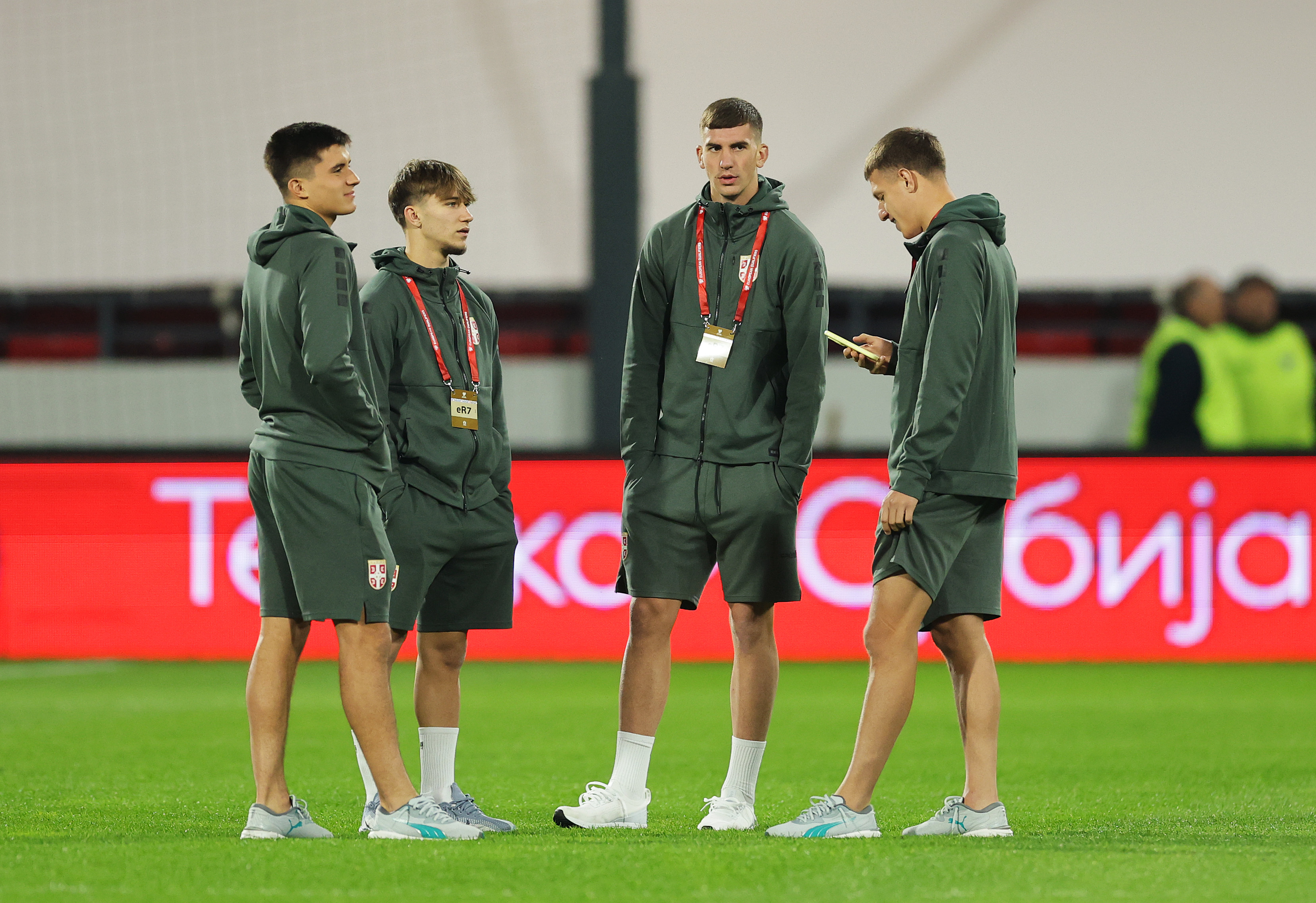 Vasilije Kostov with Serbia teammates
