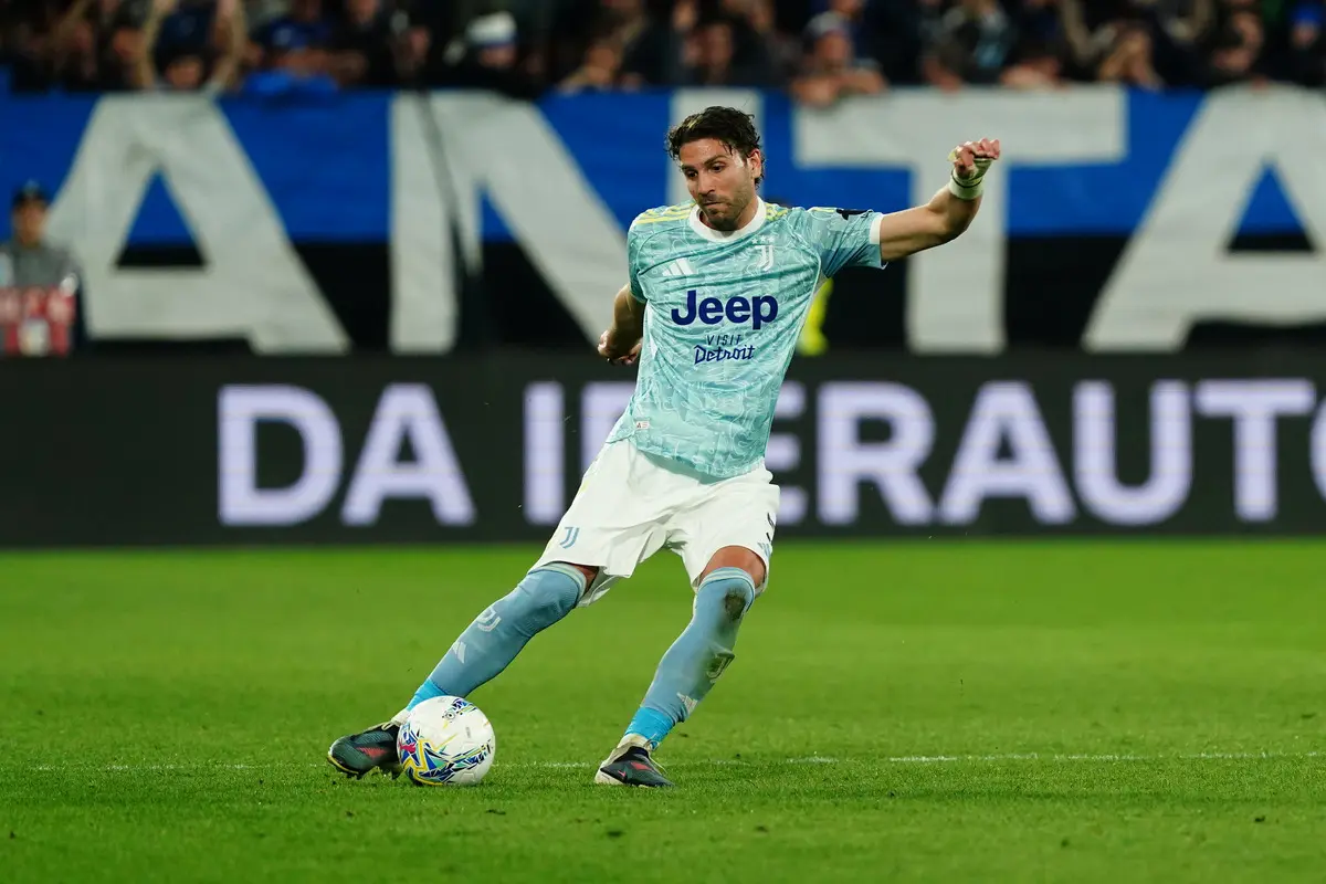 مانوئل لوکاتلی کاپیتان یوونتوس