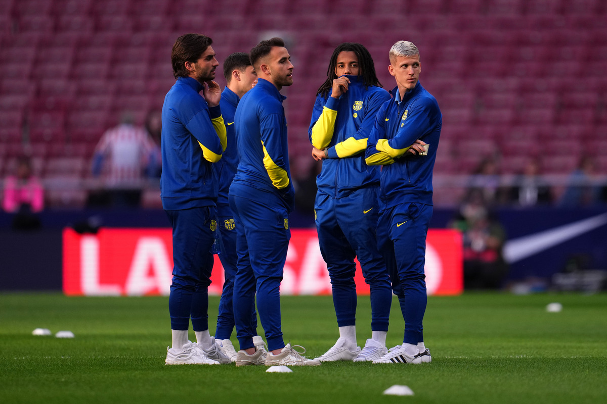 Barcelona players ahead of Atletico Madrid clash
