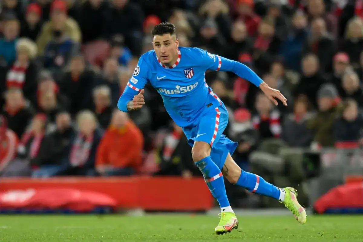 یوونتوس به دنبال جذب مدافع اروگوئه‌ای خامه‌نشین