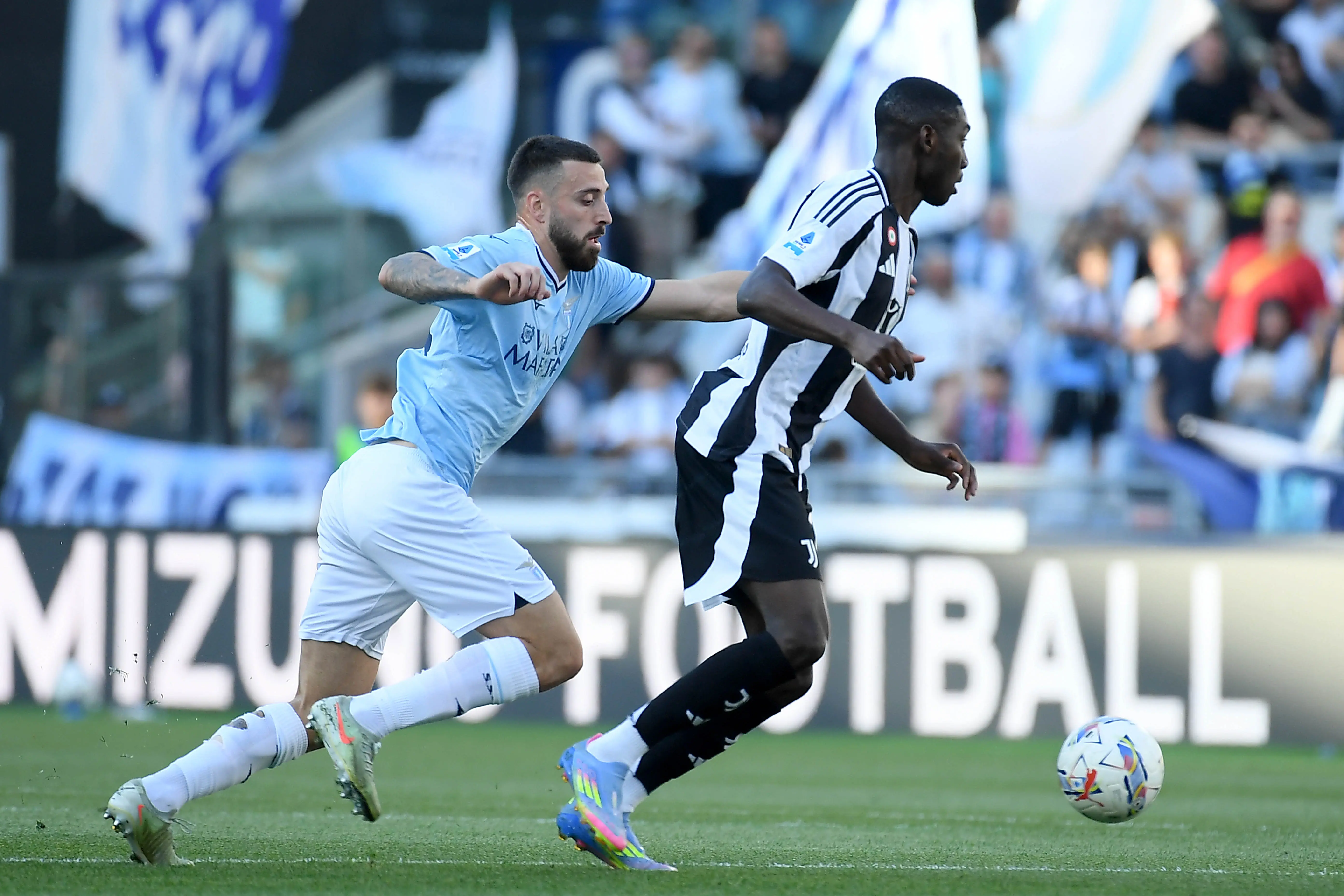 ماریو گیلا مدافع لاتزیو و هدف یوونتوس